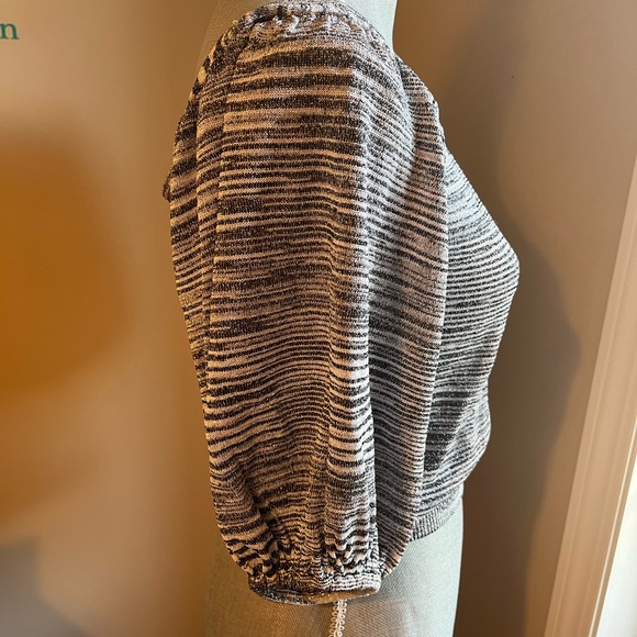 Bebe fashion top in grey/black/white shimmer - Picture 6 of 6